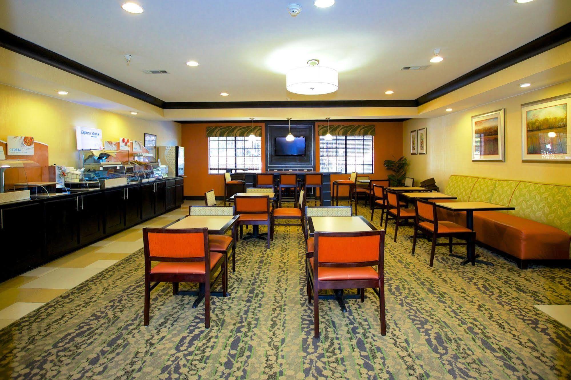 Holiday Inn Express Hotel & Suites Kennesaw Northwest - Acworth By Ihg Eksteriør bilde